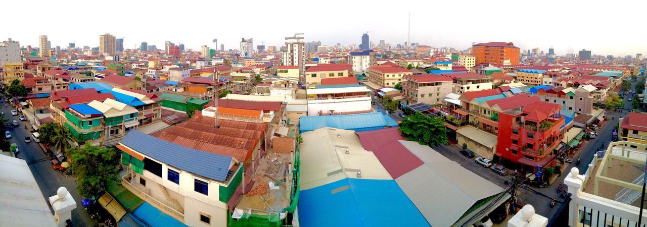 Lalune Hotel Phnom-Penh Buitenkant foto