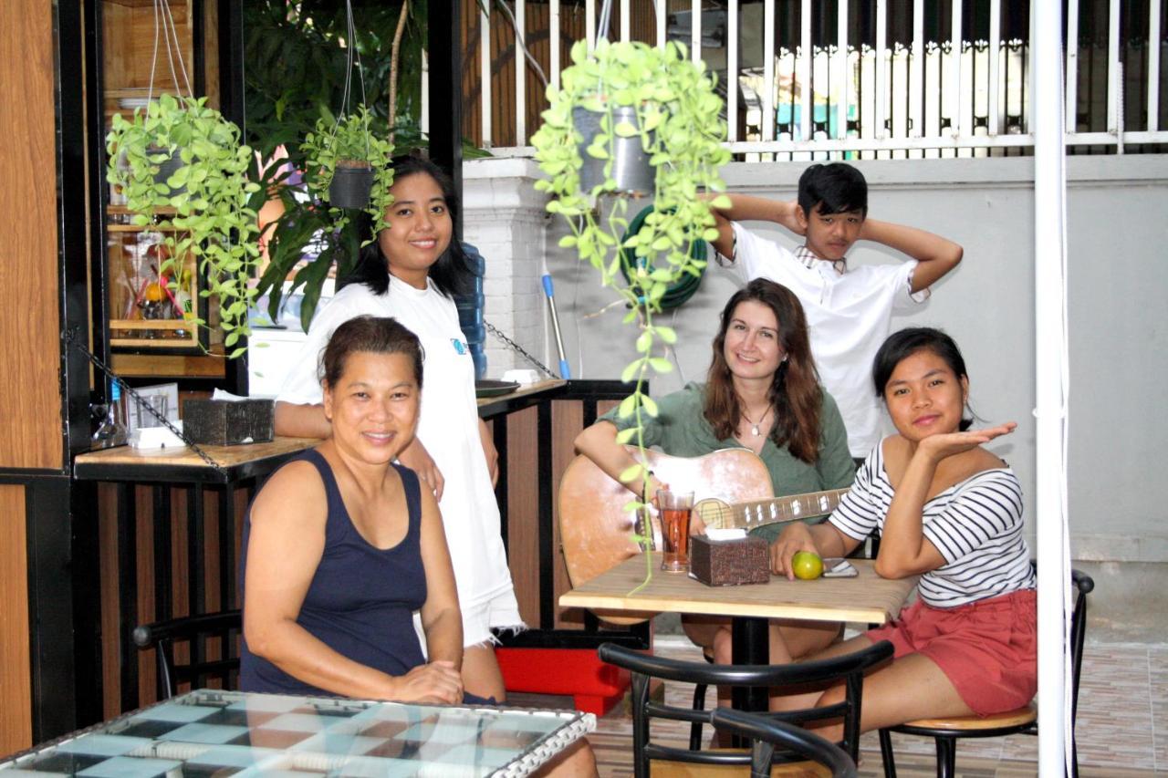 Lalune Hotel Phnom-Penh Buitenkant foto