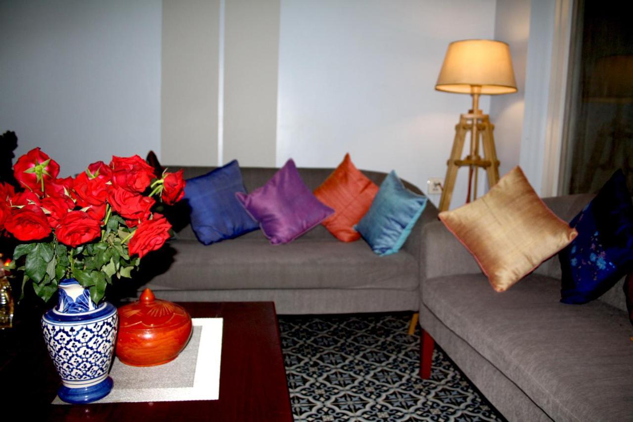 Lalune Hotel Phnom-Penh Buitenkant foto